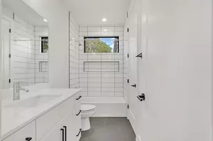 408 W Odell St, Austin, TX 78752 - Photo 20