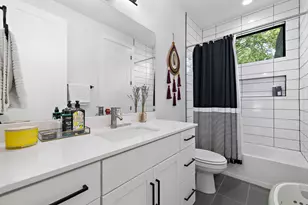 408 W Odell St, Austin, TX 78752 - Photo 10