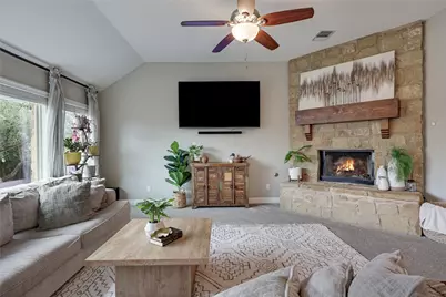 13530 Mesa Verde Drive, Austin, TX 78737 - Photo 4