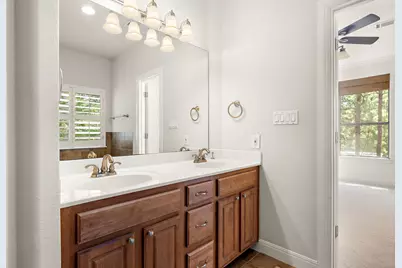 131 Molokini Drive, Bastrop, TX 78602 - Photo 16