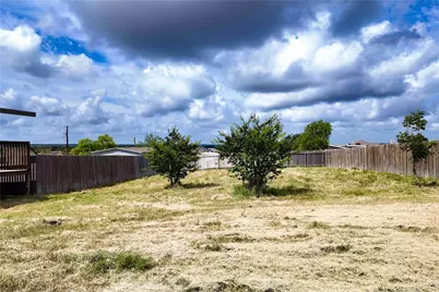 136 Alameda Drive, Cedar Creek, TX 78612 - Photo 12