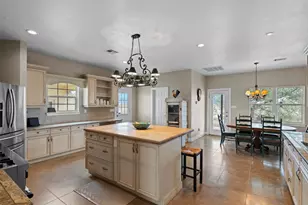 1274 County Road 2806, Lampasas, TX 76550 - Photo 8