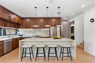 1912 S 3rd St, Austin, TX 78704 - Photo 2