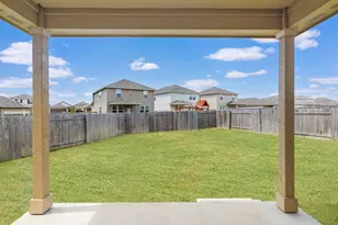 221 Longmount Cv, Liberty Hill, TX 78642 - Photo 28