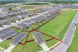 221 Longmount Cv, Liberty Hill, TX 78642 - Photo 32