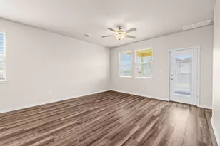 221 Longmount Cv, Liberty Hill, TX 78642 - Photo 16