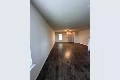 207 Liard River Road, Hutto, TX 78634 - Photo 6