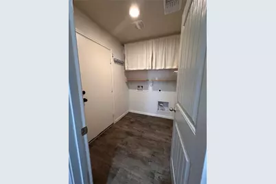 207 Liard River Road, Hutto, TX 78634 - Photo 10