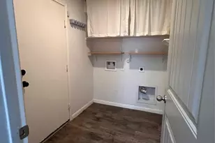 207 Liard River Rd, Hutto, TX 78634 - Photo 10