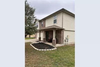 207 Liard River Road, Hutto, TX 78634 - Photo 2