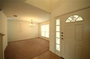 135 Hoot Owl Ln, Leander, TX 78641 - Photo 2