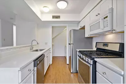 1313 Southport Drive #D, Austin, TX 78704 - Photo 4