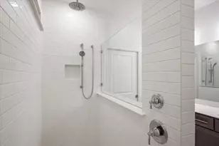 210 Bellows St, Georgetown, TX 78633 - Photo 14