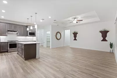 210 Bellows Street, Georgetown, TX 78633 - Photo 8