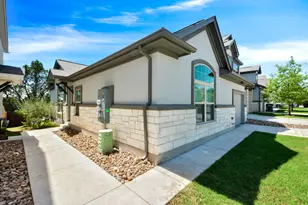 121 Thelonious Dr, Austin, TX 78745 - Photo 2