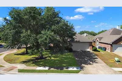 125 Amber Ash Drive, Kyle, TX 78640 - Photo 2