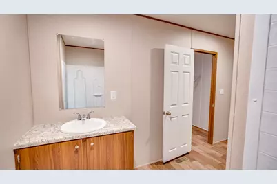 195 Tuck Street #B, Cedar Creek, TX 78612 - Photo 16