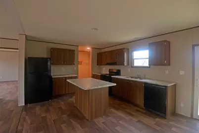 195 Tuck Street #B, Cedar Creek, TX 78612 - Photo 4