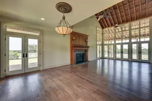 7157 Fm 1697, Carmine, TX 78932 - Photo 10