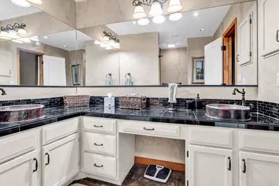 1406 Windsor Road #305, Austin, TX 78703 - Photo 28