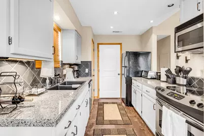 1406 Windsor Road #305, Austin, TX 78703 - Photo 12