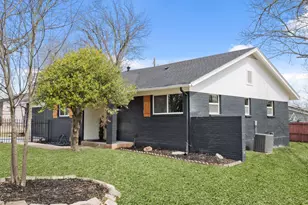 8401 Staunton Dr, Austin, TX 78758 - Photo 4