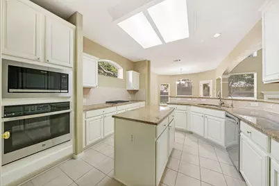 2244 Fernspring Drive, Round Rock, TX 78665 - Photo 10