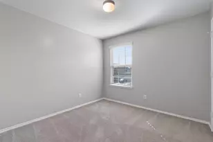 113 Kildeer Pass, Jarrell, TX 76537 - Photo 24