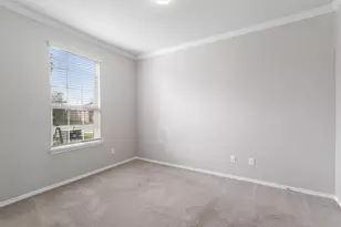 113 Kildeer Pass, Jarrell, TX 76537 - Photo 14