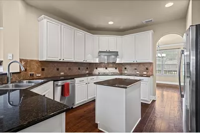 6925 Larue Belle Cove, Austin, TX 78739 - Photo 8