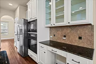 6925 Larue Belle Cove, Austin, TX 78739 - Photo 10