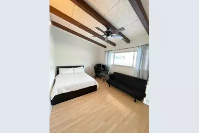 2404 Longview Street #204, Austin, TX 78705 - Photo 8