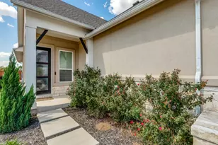 220 Monterey Oak Trl, Georgetown, TX 78628 - Photo 22