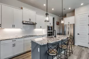 220 Monterey Oak Trl, Georgetown, TX 78628 - Photo 6