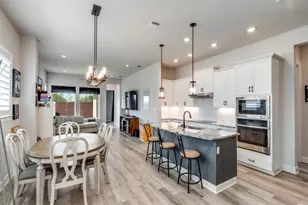 220 Monterey Oak Trl, Georgetown, TX 78628 - Photo 2