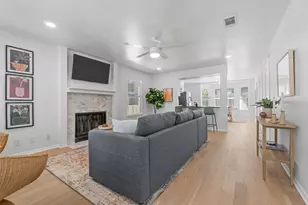 2101 Kirksey Dr, Austin, TX 78741 - Photo 1