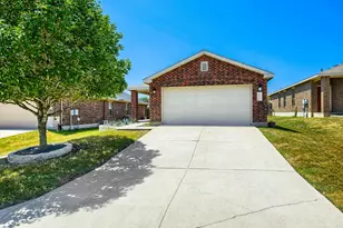 137 Pine Arbol, Buda, TX 78610 - Photo 2