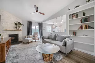 1601 Faro Dr, Austin, TX 78741 - Photo 2