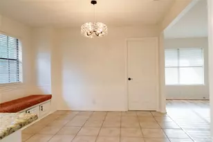 13002 Cedarhurst Cir, Austin, TX 78729 - Photo 14