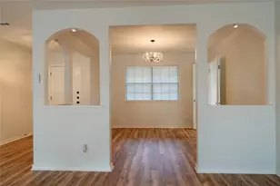 13002 Cedarhurst Cir, Austin, TX 78729 - Photo 10