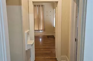 704 W 22nd St, Austin, TX 78705 - Photo 8
