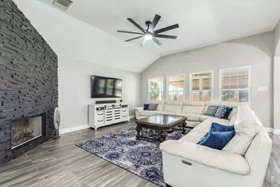 18716 Alnwick Castle Drive, Pflugerville, TX 78660 - Photo 8