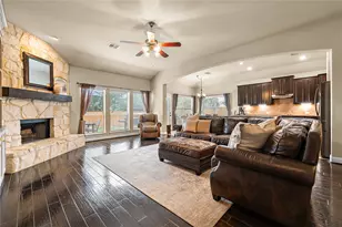 1008 N Ash Cove, Hutto, TX 78634 - Photo 16