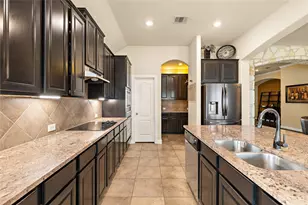 1008 N Ash Cove, Hutto, TX 78634 - Photo 8