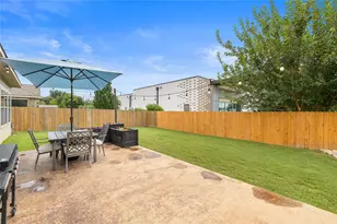 1008 N Ash Cove, Hutto, TX 78634 - Photo 32