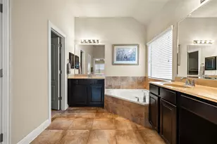 1008 N Ash Cove, Hutto, TX 78634 - Photo 22