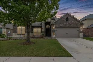 1008 N Ash Cove, Hutto, TX 78634 - Photo 4