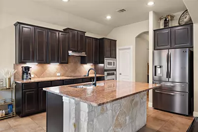 1008 N Ash Cove, Hutto, TX 78634 - Photo 8
