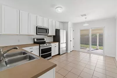 13309 Thome Valley Drive, Del Valle, TX 78617 - Photo 8