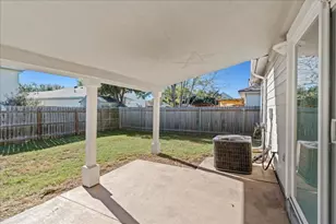 13309 Thome Valley Dr, Del Valle, TX 78617 - Photo 10